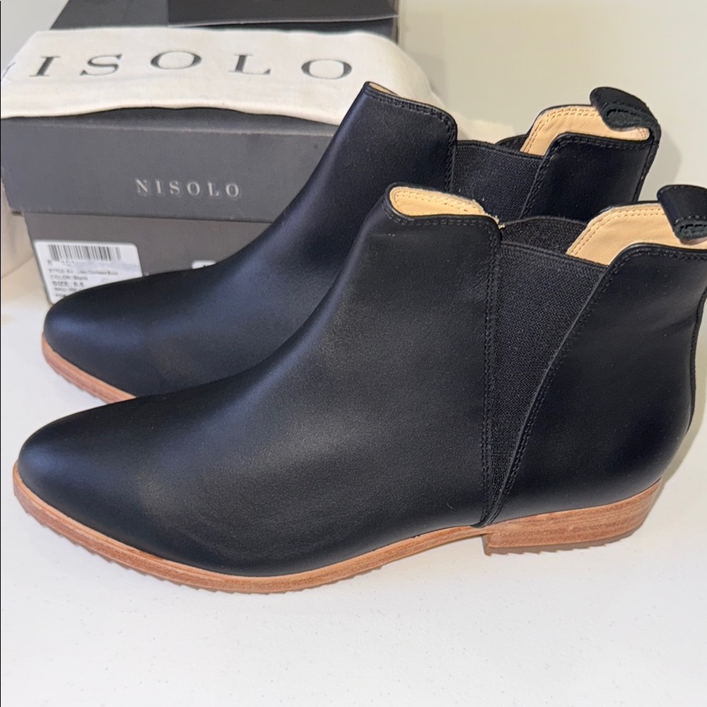 Nisolo Black Leather Ankle Boots